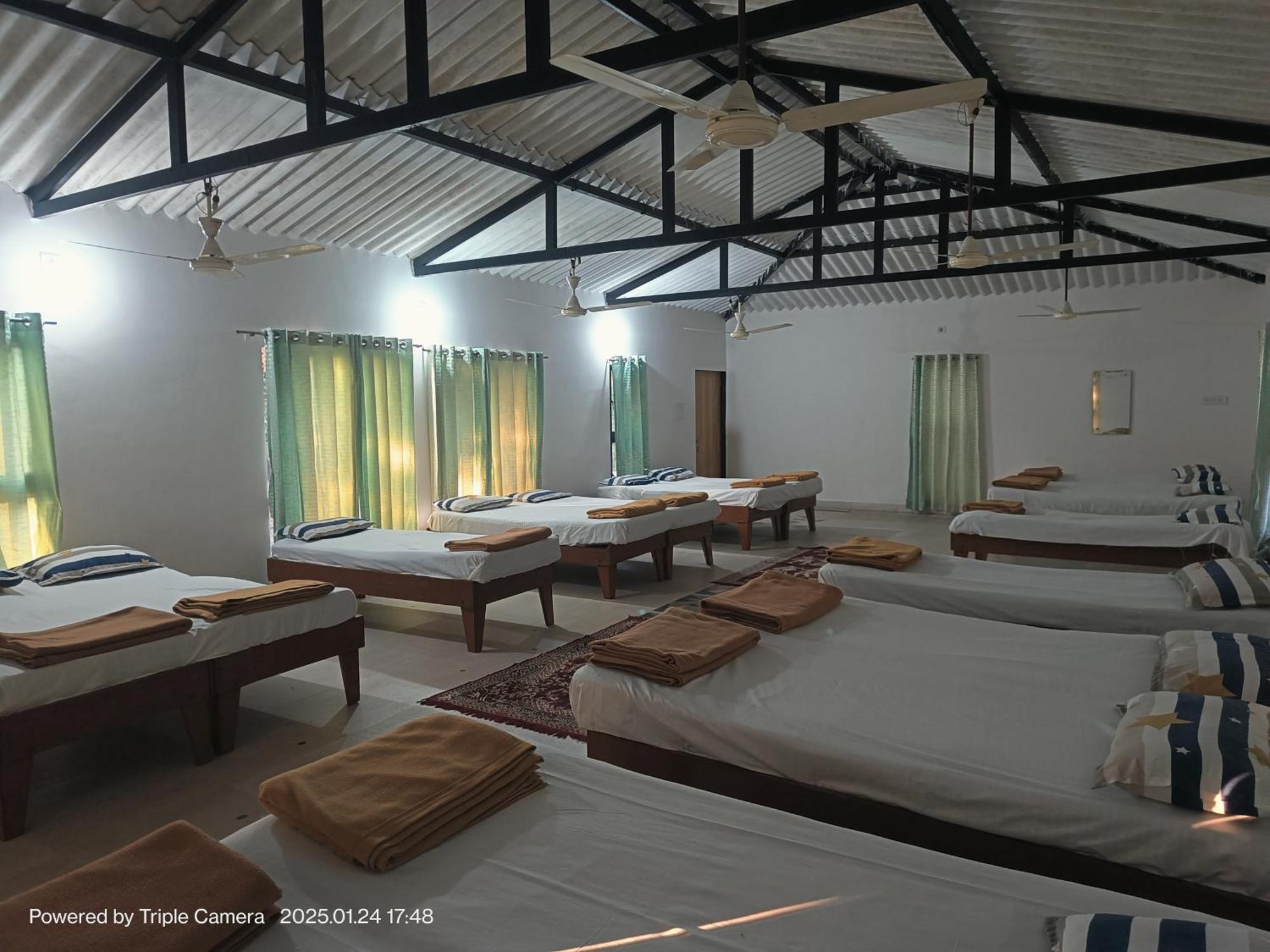 Gir County Resort Sasan Gir Rom bilde